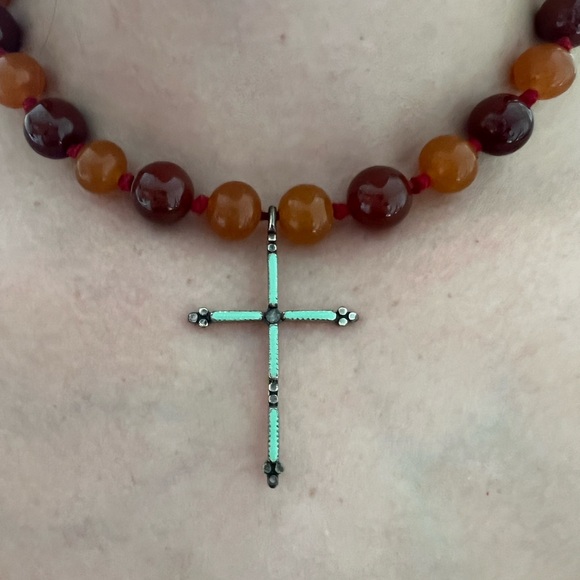 Lucky Brand cross necklace - Picture 2 of 6